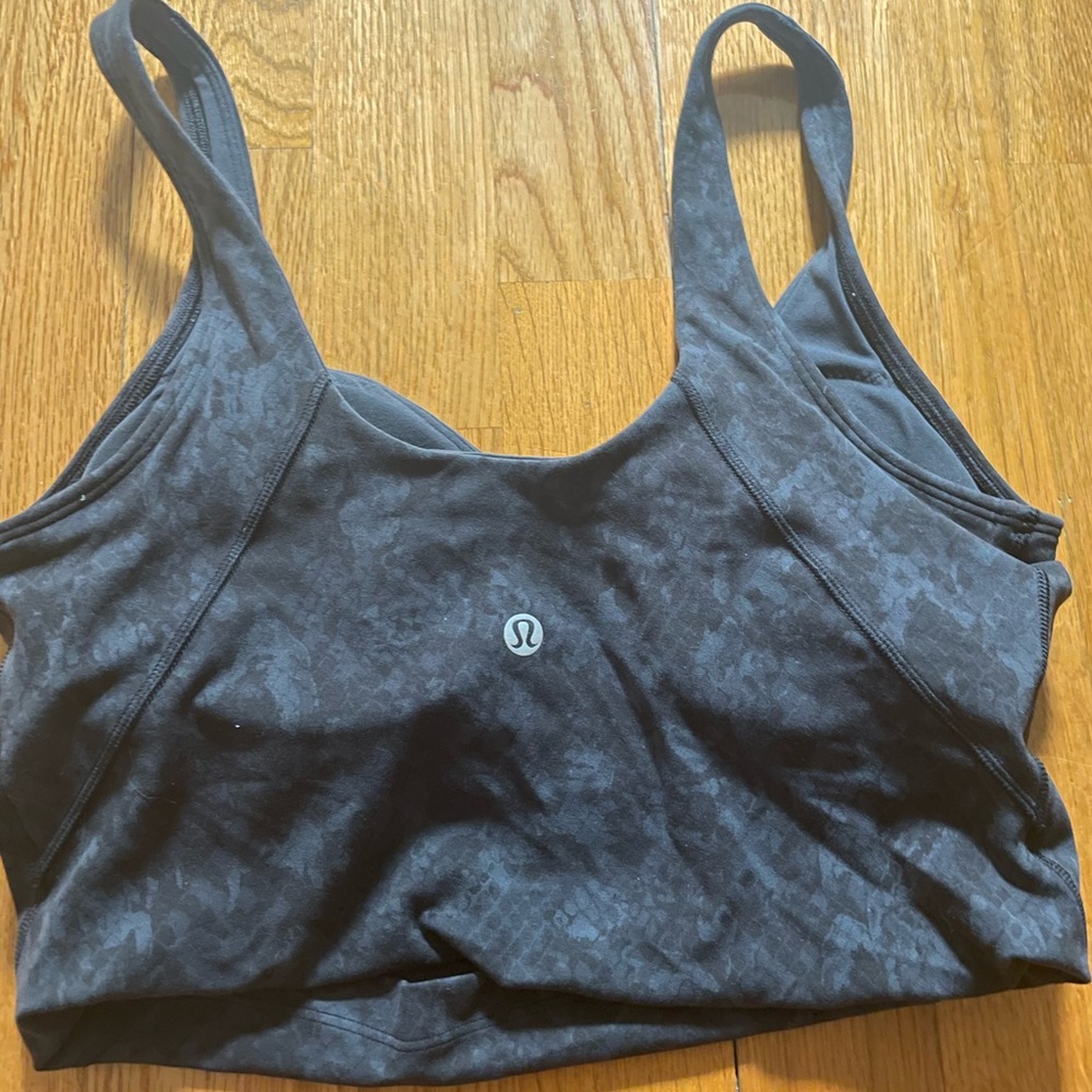 rare, black lululemon print!! cropped align tank!!
